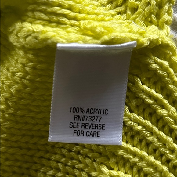 APT 9 bright limeade cable pullover sweater, size 1X, Acrylic (NWT) - Picture 5 of 7